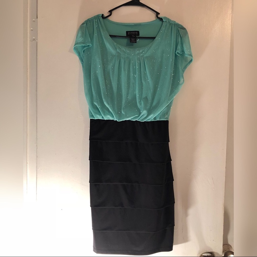 Mint green sparkly Top dress w/ black layer bottom